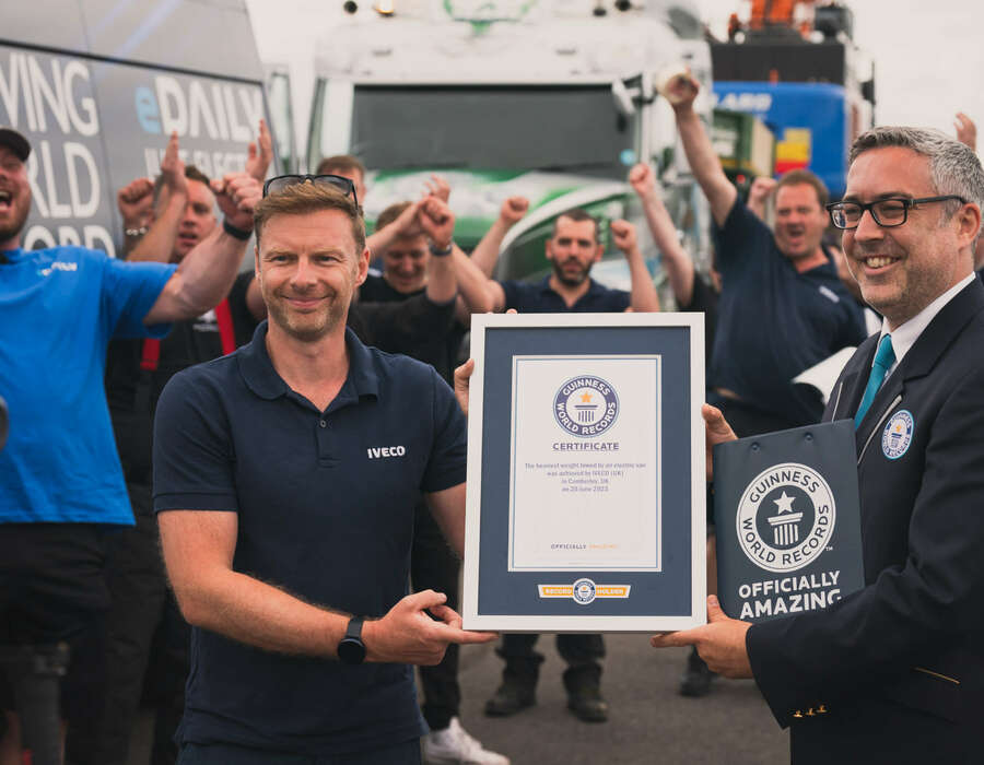 Iveco_e_Daily_Tow_World_Record_Luc_Lacey_0195